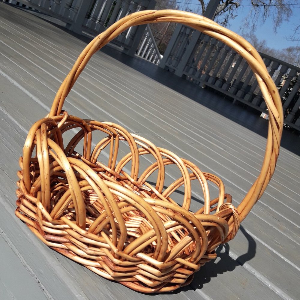 Woven Wicker Basket with Handle Easter Baskets Natural Jute Storage Container